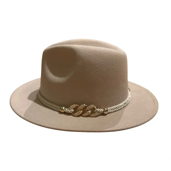 🤍✨Felt Fedora Hat- Cream/Light Beige w/ Gold Rhinestone Chain Band – MSRP $58 - Picture 2 of 5